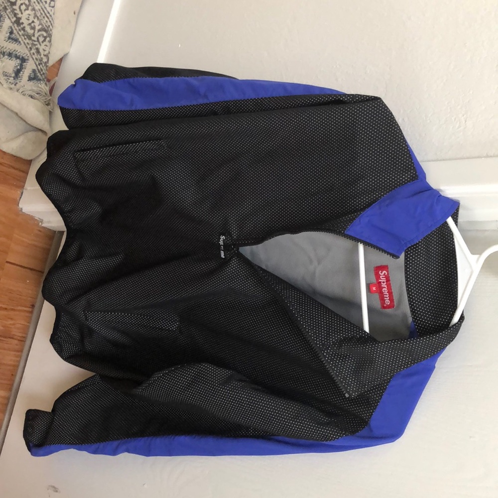 Supreme windbreaker